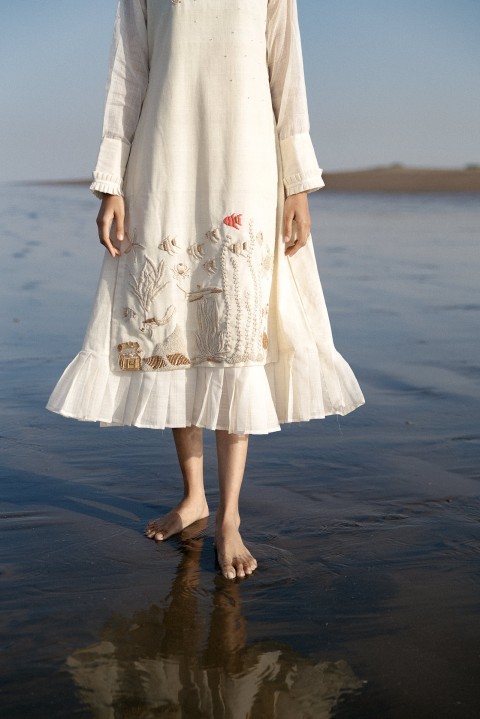 Off-white Handwoven hand embroidered layered dress with pleated neck