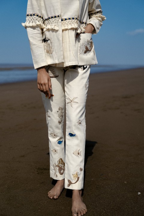 Offwhite embroidered pants