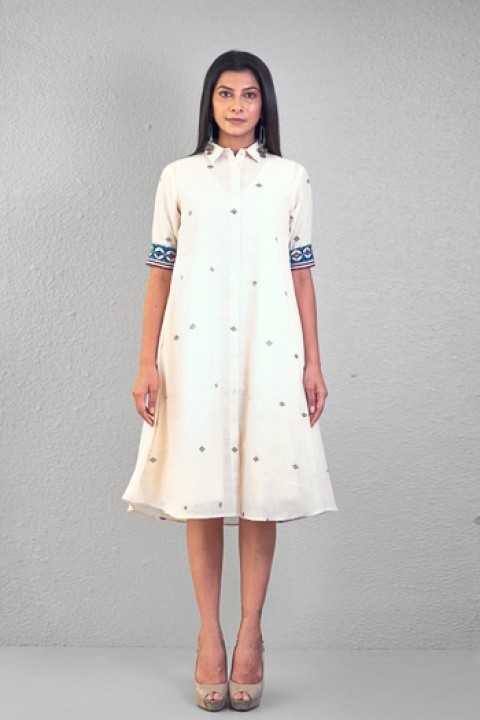 Off-white handwoven shirt dress with hand applique work on sleeves